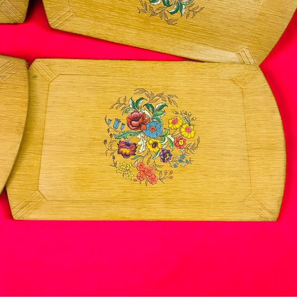 Hasko de Luxe Wooden Lap Trays with Floral Print | Set of 4 (18”L x 11”W)" - Picture 8 of 9